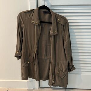 Zara Collections XS Army Green Light Jacket